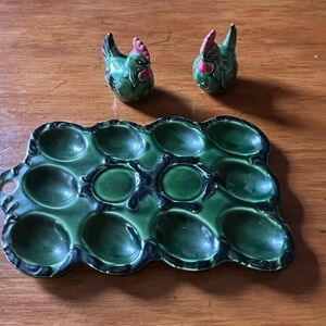 Vintage Ceramic Majolica Egg Plate/Tray and Chicken Salt Pepper Shaker Set Japan